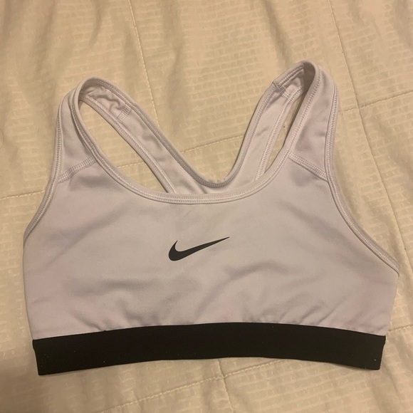 Nike Sports Bra - Picture 1 of 3